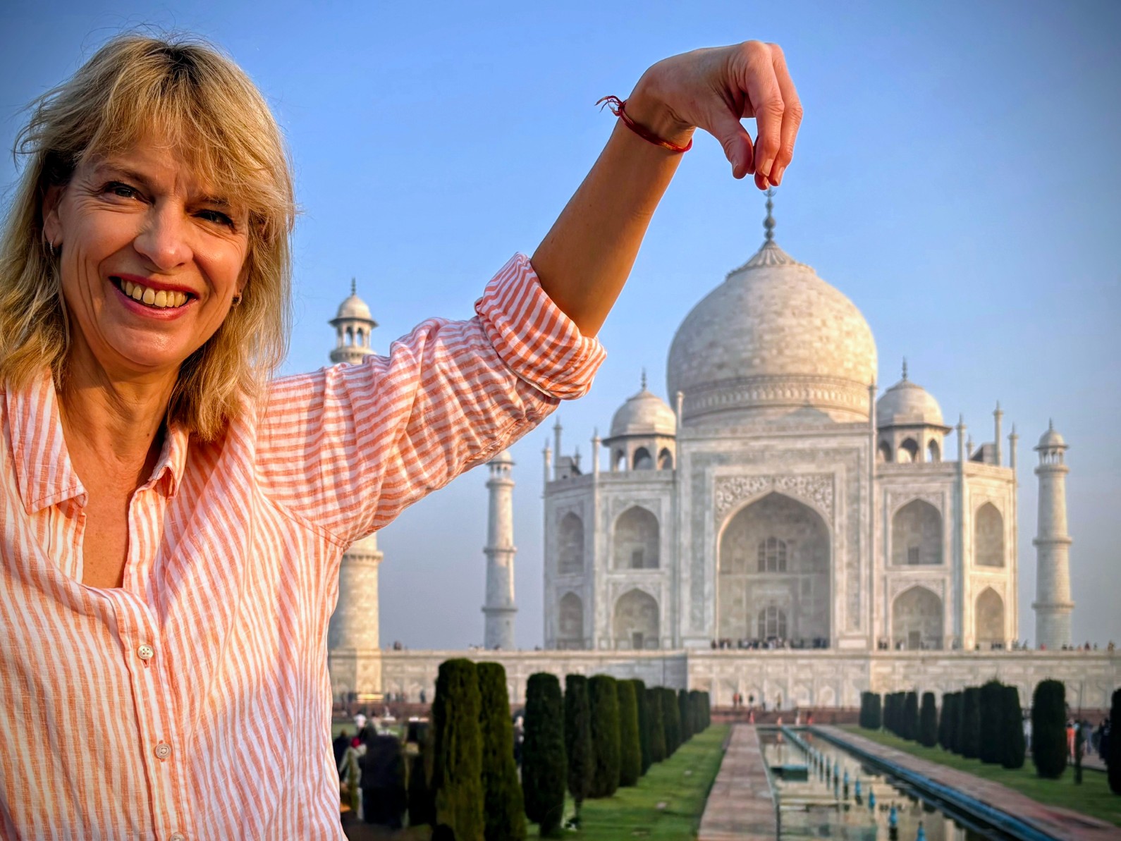 Corrine pinching a model Taj Mahal