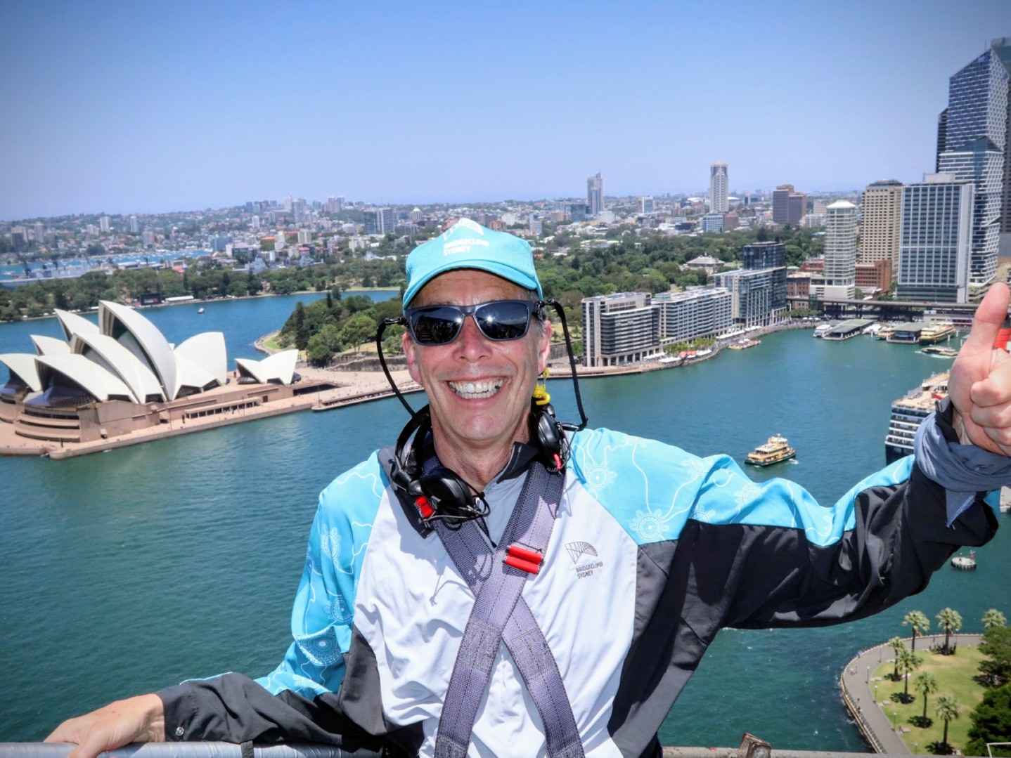 Ian on Sydney bridge climb