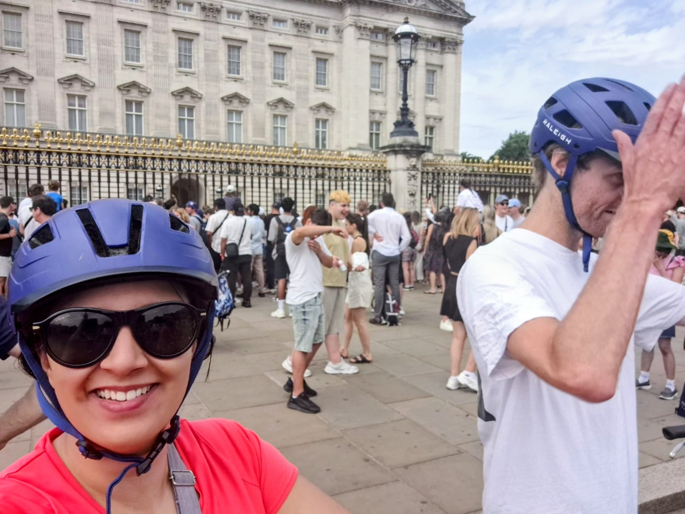 Kim advoidiing the camera